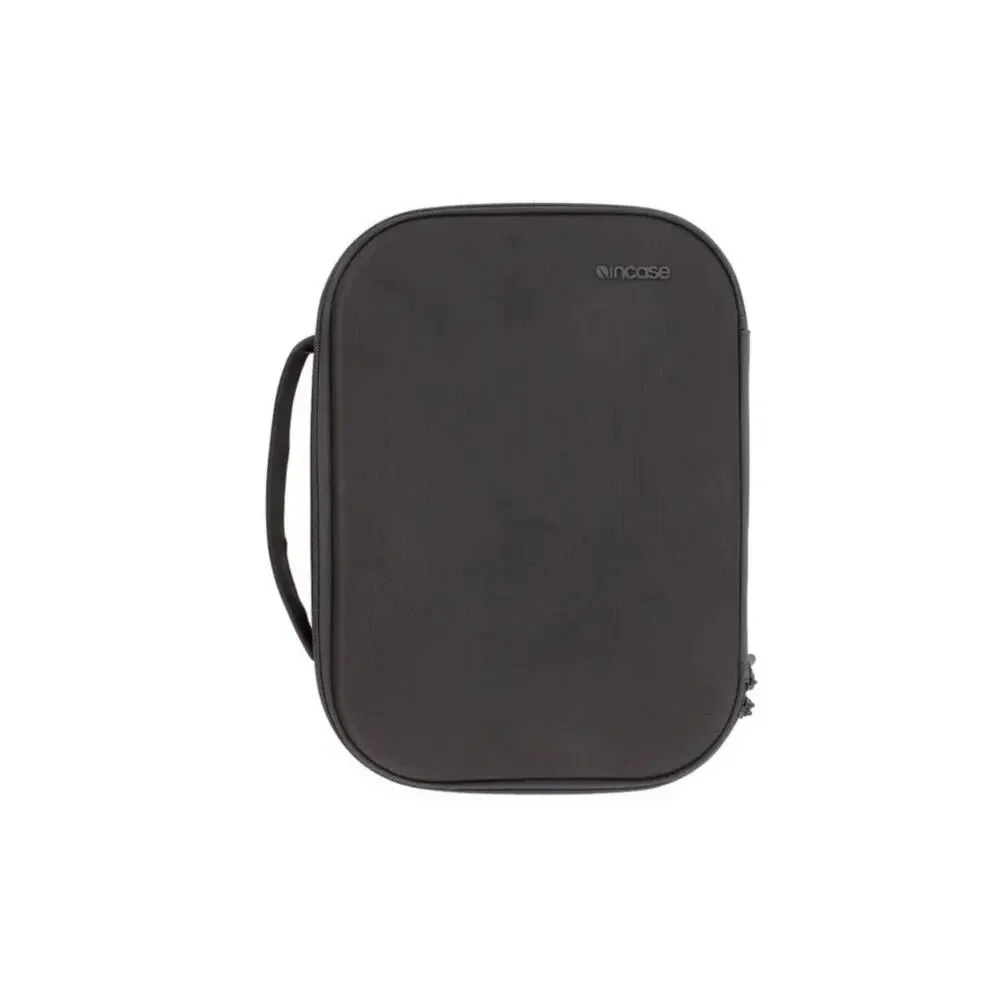Incase Carry Case For Meta Quest Pro Black (INOM100718-BLK)